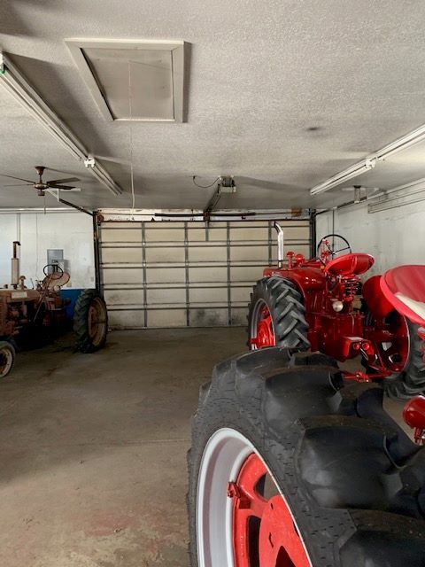 77 Piatt Ave, Mattoon, IL 61938